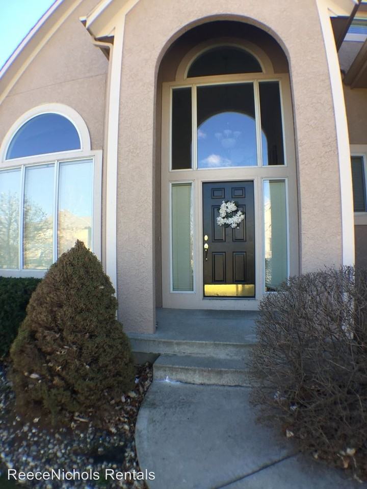 3285 West 132nd Place, Leawood, KS 66209 4 bedroom House Rental Zumper
