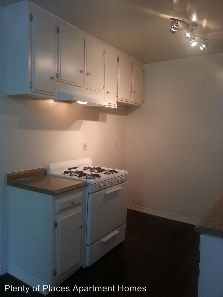 Petrol East 730915 Petrol St. Apartments 2400 E Artesia Blvd, Long