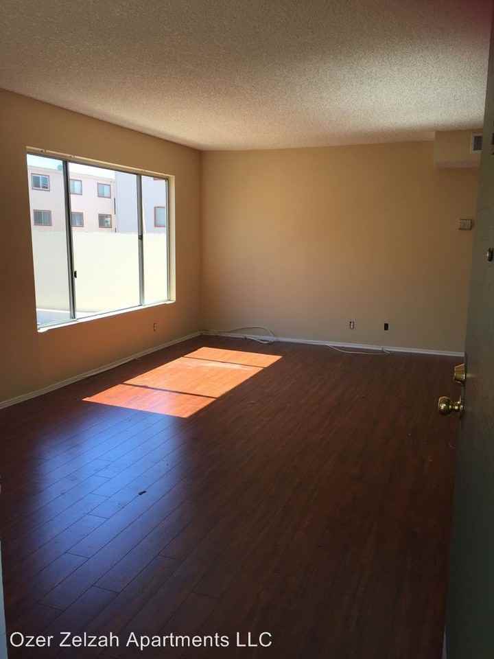 5417 & 5425 Zelzah Avenue Apartments 5417 Zelzah Ave, Los Angeles, CA