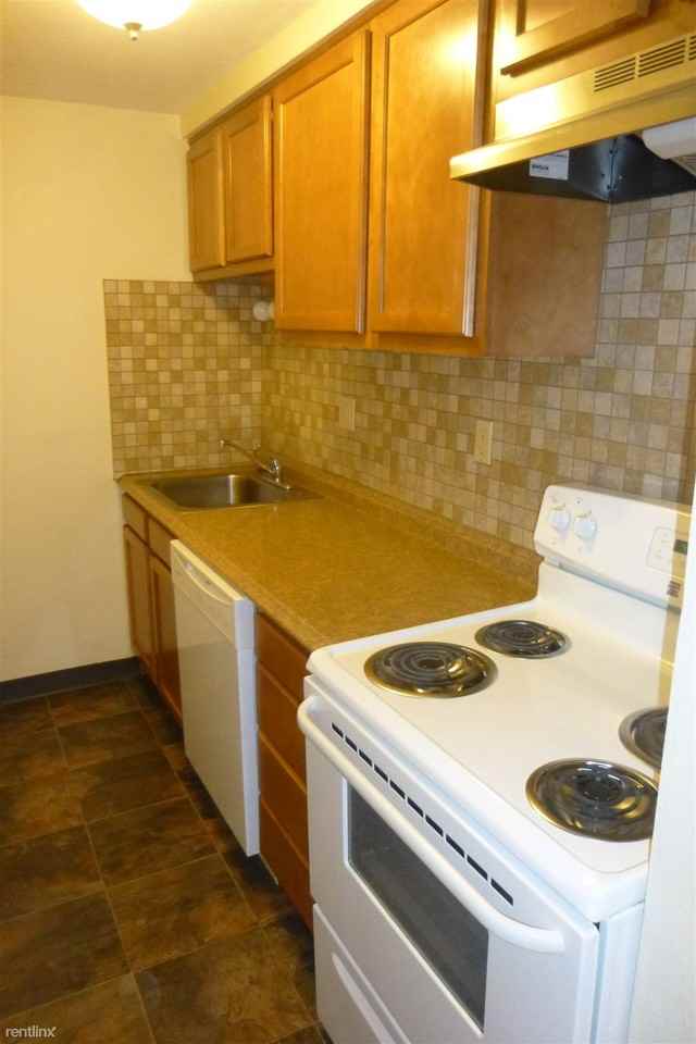 Oak Manor Apartments in Penn Hills, Pittsburgh, PA 15235 Zumper