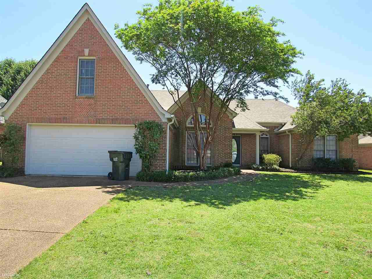 9095 Bellehurst Dr, Memphis, TN 38016 4 Bedroom House for Rent for