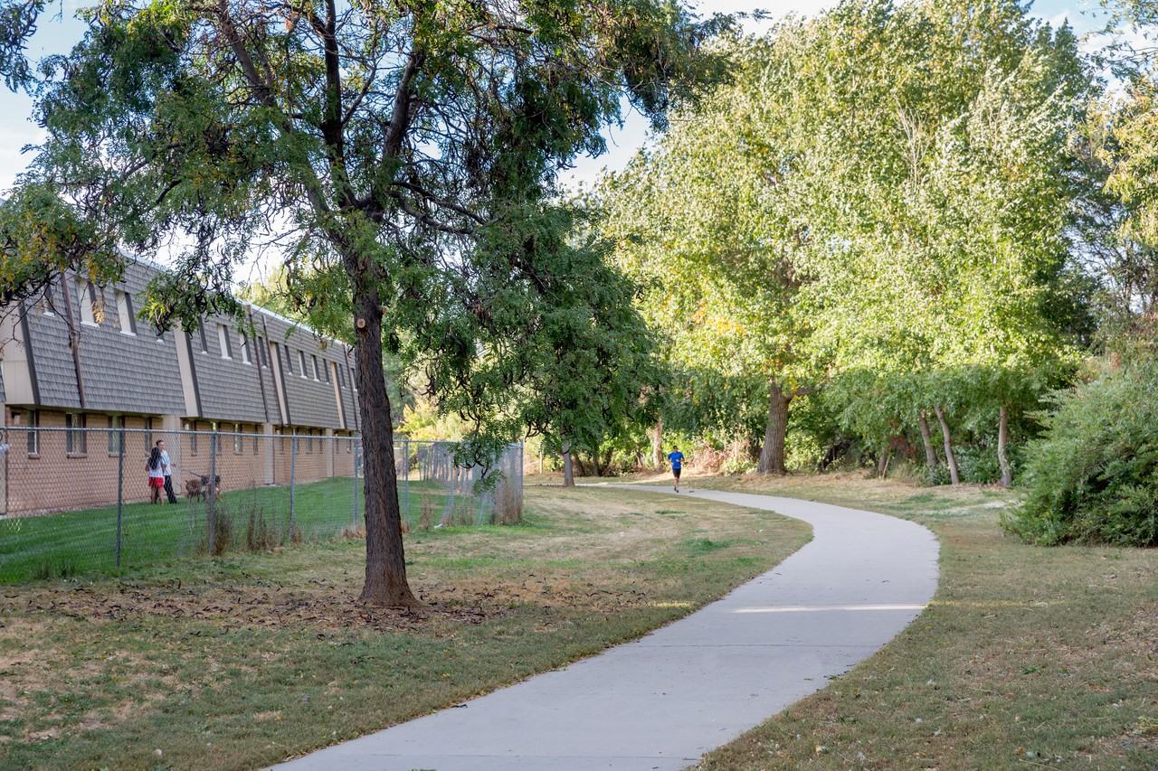 Aspen Park Apartments (old) 301 Malley Dr, Northglenn, CO 80233 Zumper
