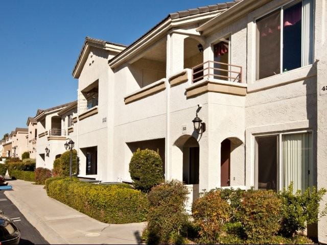 Elan Riverwalk Apartments 1332 Morning View Dr, Escondido, CA 92026