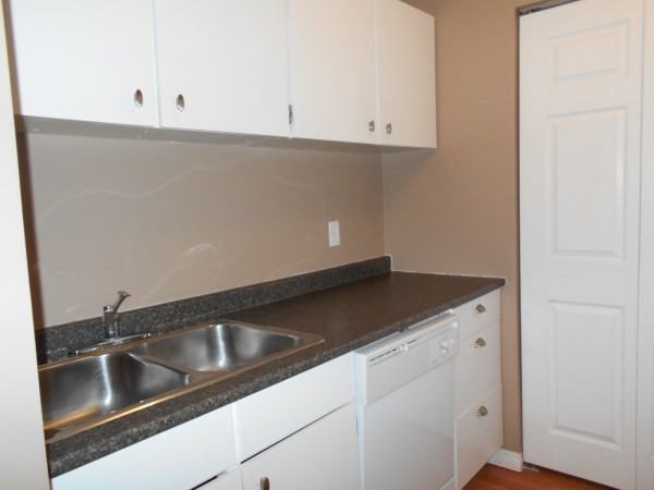 5044 Tudor Glen Apartments in Grandin, St. Albert, AB T8N 3V4 Zumper