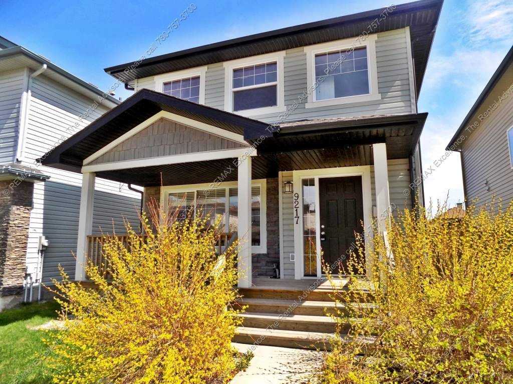 9217 Scott Lane Apartments 9217 Scott Ln NW, Edmonton, AB T6R 0E6