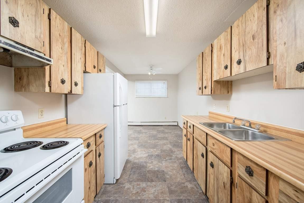 Pioneer Apartments 10813 92 St NW, Edmonton, AB T5H 1V5 Zumper