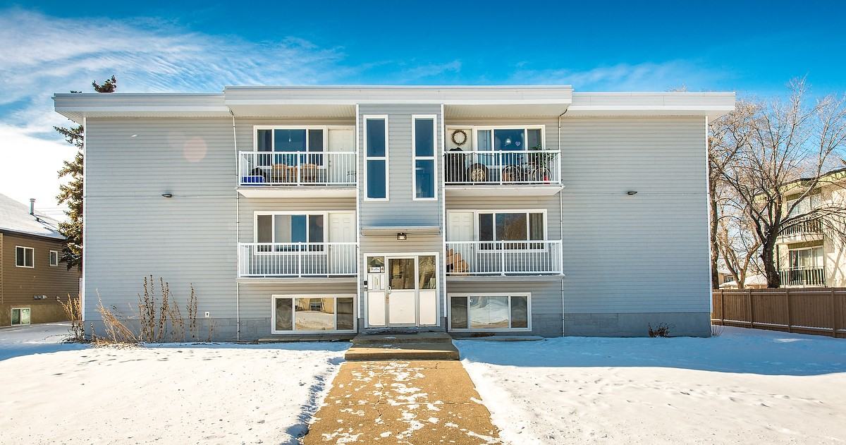 Whitestone Manor Apartments 10030 153 St NW, Edmonton, AB T5P 2B2