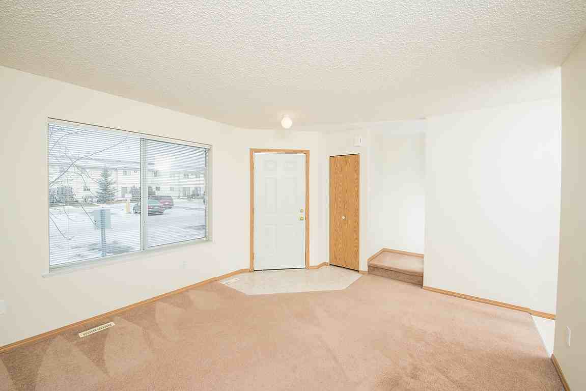 Grove Estates Apartments 610 King St, Spruce Grove, AB T7X 4B2 Zumper