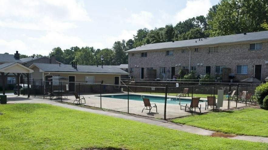 Pinewood Townhomes Apartments 3535 Lawrenceville Highway, Tucker, GA