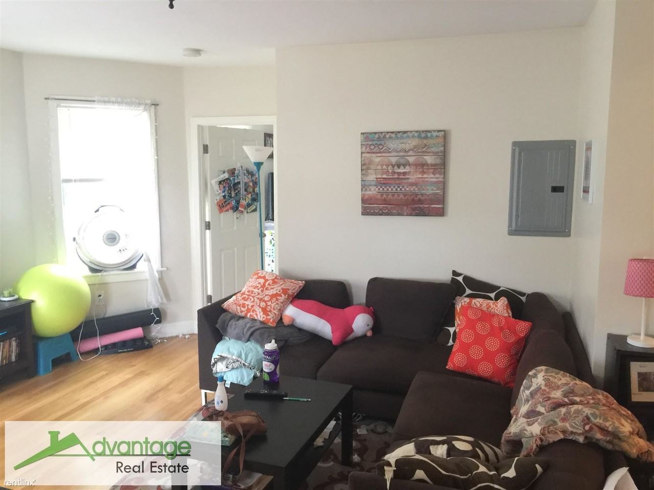 Fellsway West Somerville Apartments Fellsway W, Somerville, MA 02145