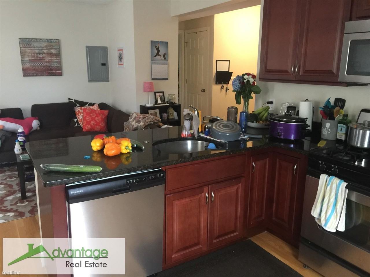 Fellsway West Somerville Apartments Fellsway W, Somerville, MA 02145