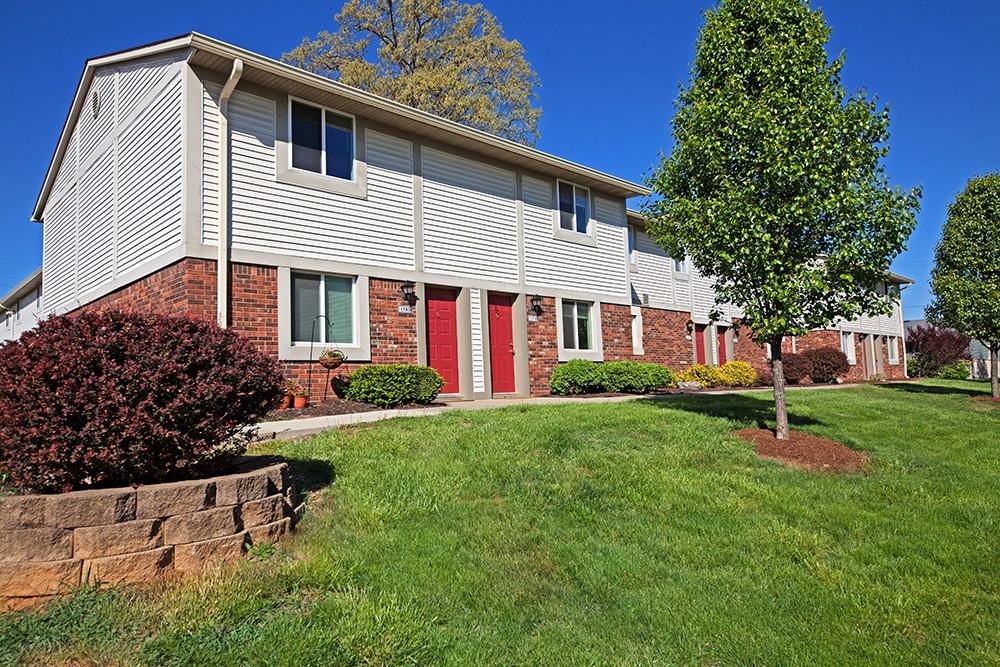 Oakdale Square Apartments for Rent 1655 South Oakdale Drive