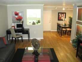 Mainstream Apartments 3000 Murworth Drive, Houston, TX 77025 Zumper