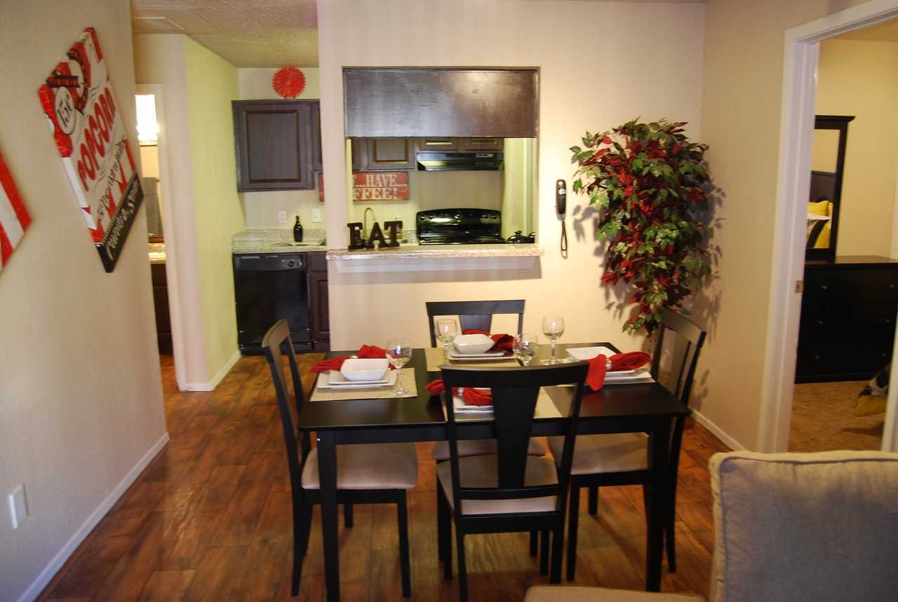 Woodchase & Clarendon Apartments 3800 N Belt Line Rd, Irving, TX