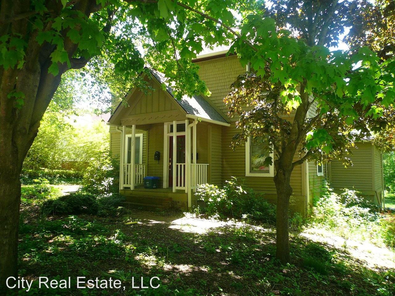 127 Hillside Street Apartments 127 Hillside St, Asheville, NC 28801