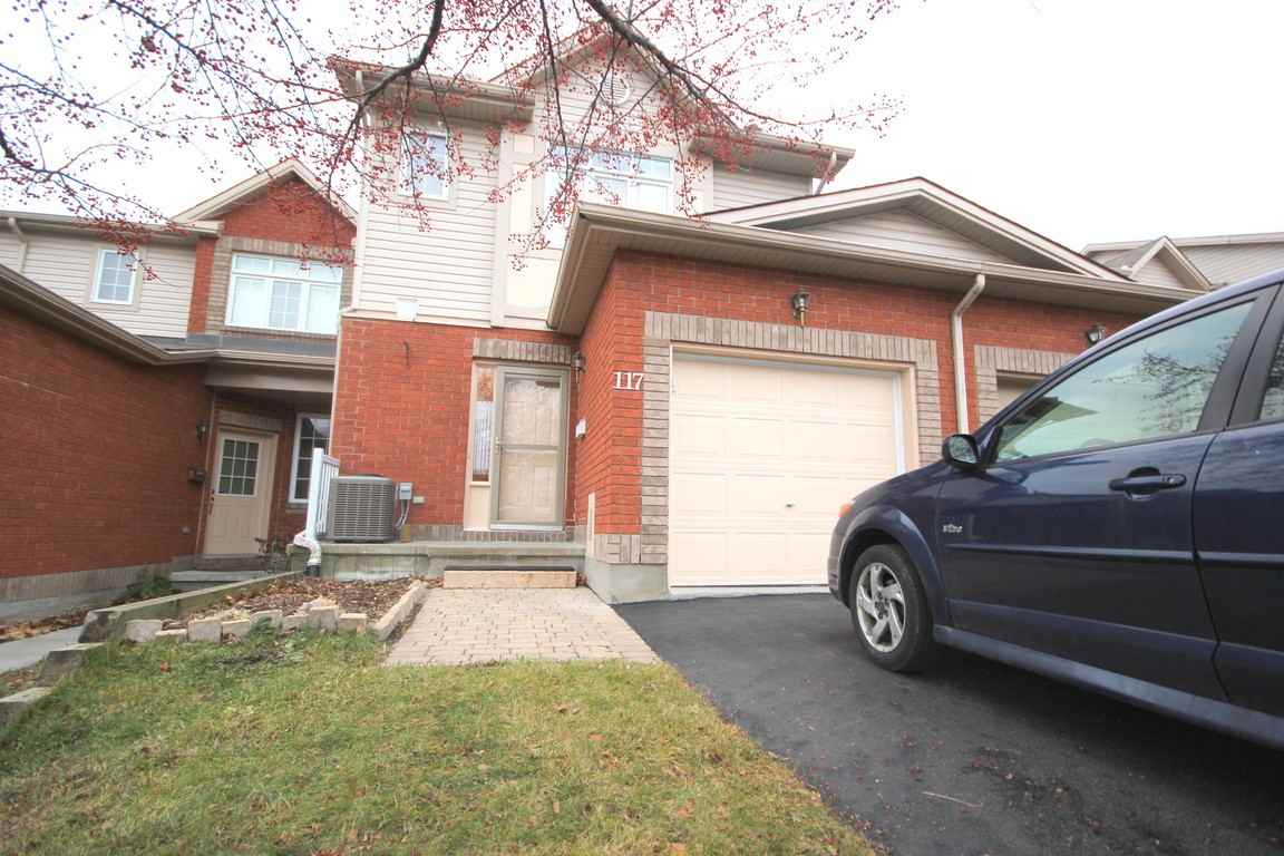 117 Carwood Circle Apartments 117 Carwood Cir, Ottawa, ON K1K 4V5
