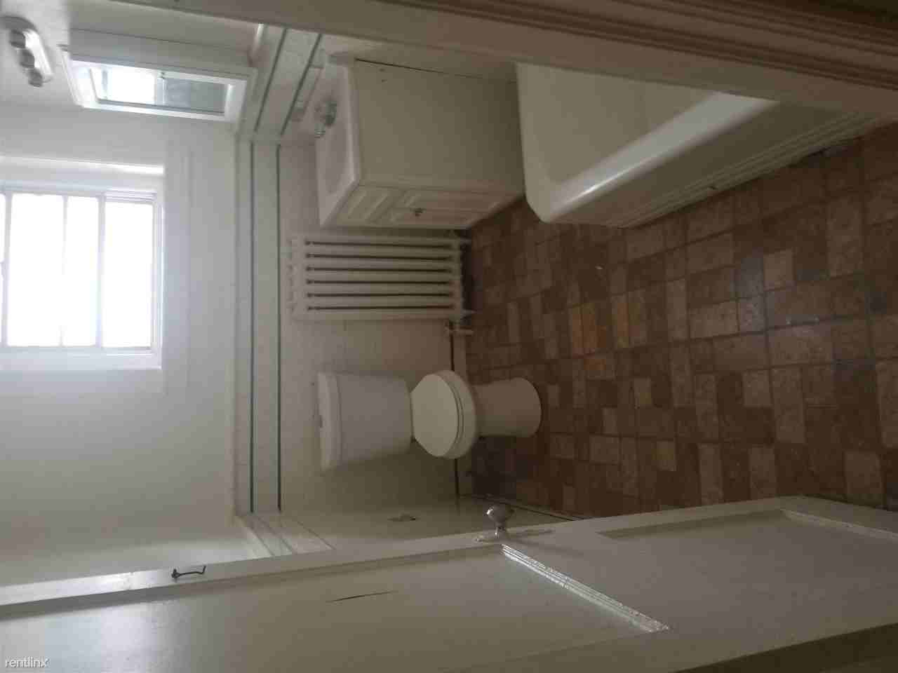 street Apartments W St, Philadelphia, PA 19141 Zumper