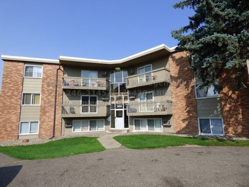 2209 Skillman Ave E, Maplewood, MN 55109 2 Bedroom Apartment for Rent for 965/month Zumper