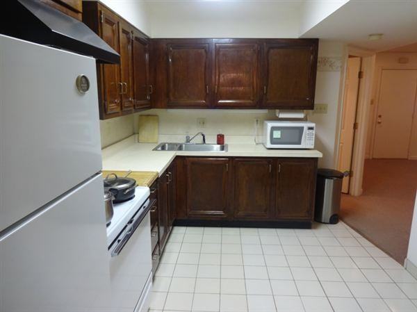 Tyson's Corner and Leesburg Pike Apartments in Wolf Trap, Wolf Trap, VA