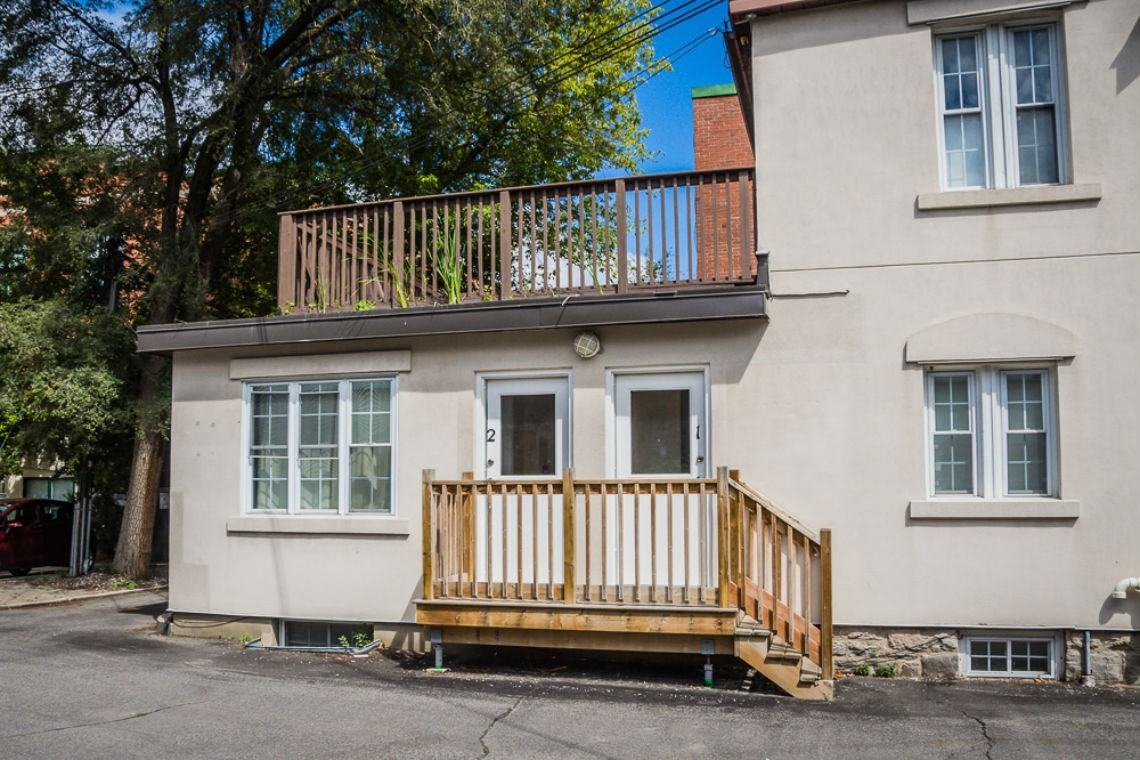 301 Laurier Ave. East Apartments 301 Laurier Ave E, Ottawa, ON K1N