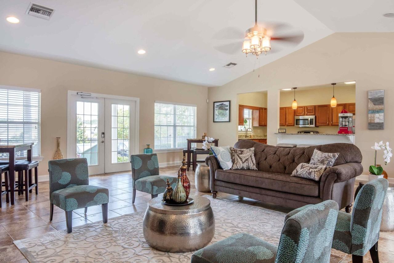 Landmark at Lancaster Place Apartment Homes Apartments 10 Kensington