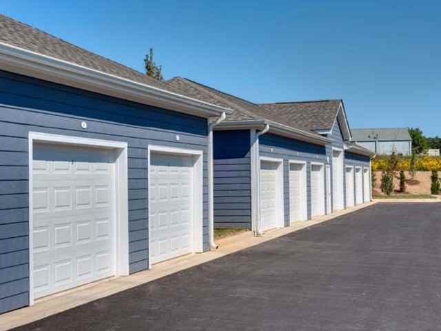 Station Square At Cosners Corner Apartments 9419 Cumberland Drive, Fredericksburg, VA 22408