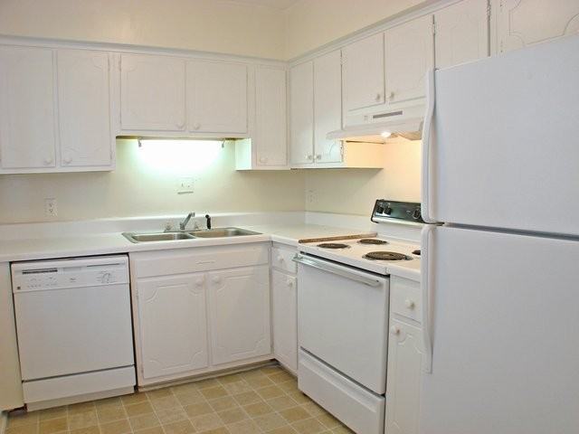 Liberty Crossing Apartments 200 Carmen Avenue Building 3000