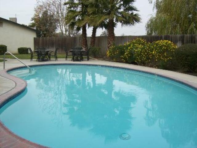 Cedar Creek Apartment Homes Apartments 9430 Westmora Ct, Stockton, CA