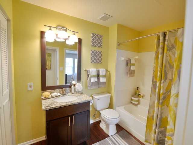 Cherry Knoll Apartments 18810 Bent Willow Cir, Germantown, MD 20874