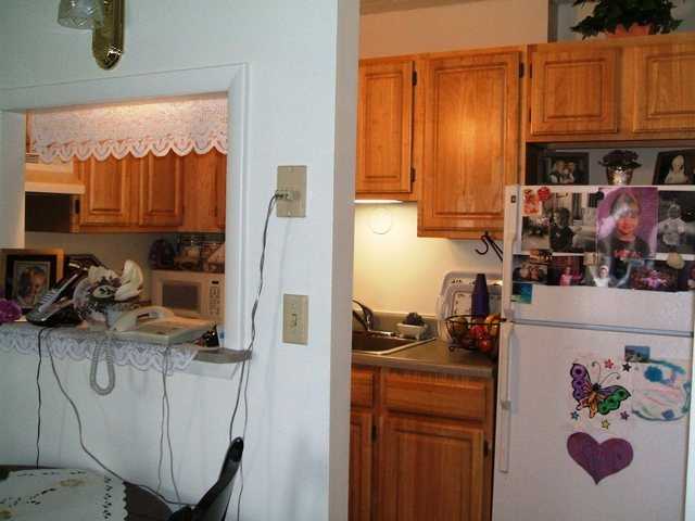 Aboussie Pavilions Apartments 4635 Ridgewood Ave, St. Louis, MO 63116