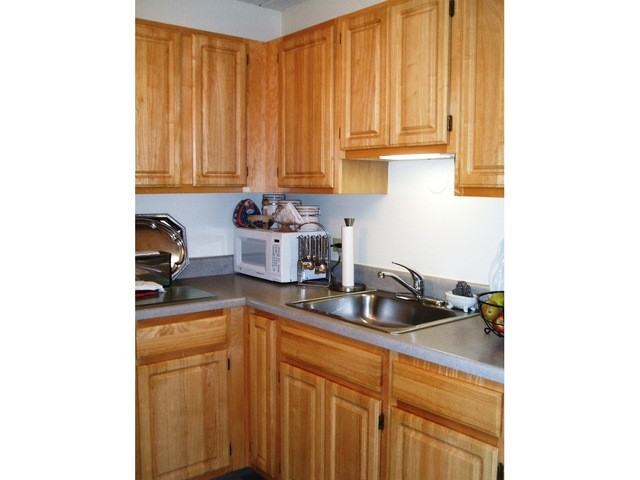 Aboussie Pavilions Apartments 4635 Ridgewood Ave, St. Louis, MO 63116