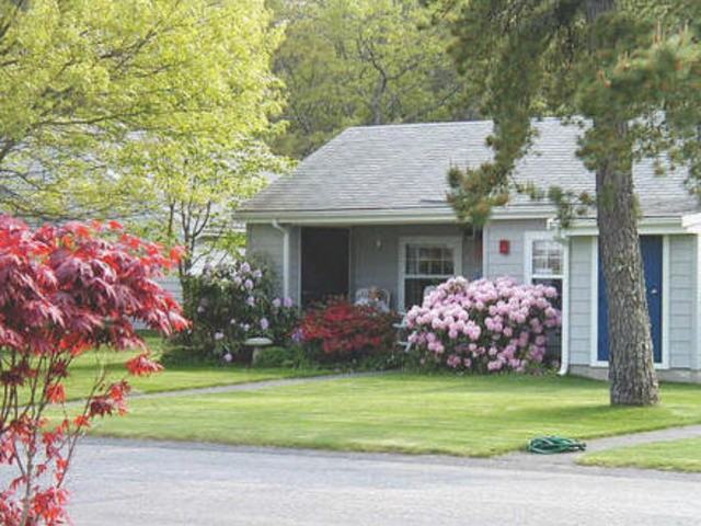 Pine Oaks Village III Apartments 300 Leighton's Ln, Harwich, MA 02645