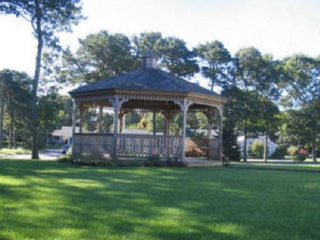 Pine Oaks Village III Apartments 300 Leighton's Ln, Harwich, MA 02645