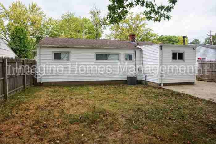 27811 Knickerbocker Road, Bay Village, OH 44140 3 Bedroom House for 1,275/month Zumper