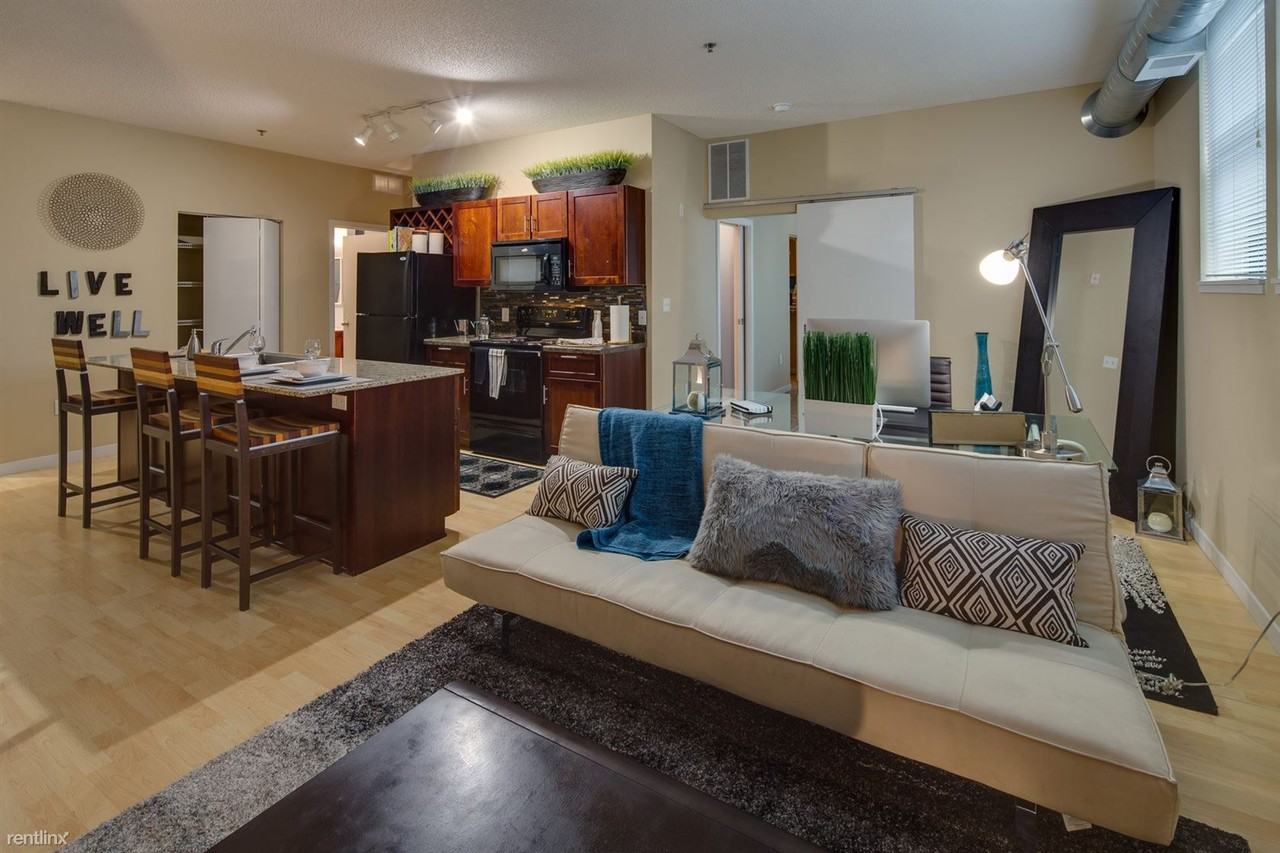 Dean Pkwy & W Lake St Apartments in Cedar Isles Dean, Minneapolis, MN