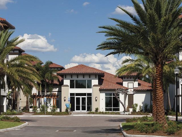 Jefferson Westshore Apartments 6608 S West Shore Blvd, Tampa, FL