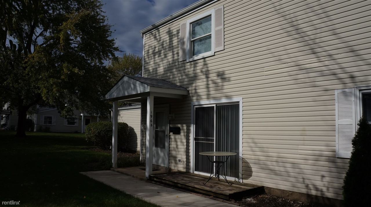 196 Elizabeth Ct B, Bartlett, IL 60103 2 Bedroom Apartment for Rent