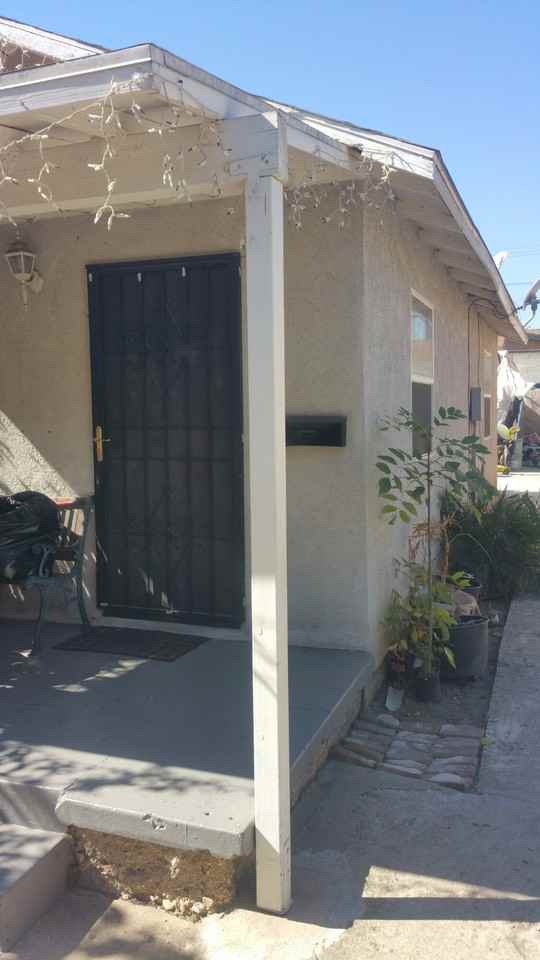 North Gage Avenue, East Los Angeles, CA 90063 1 Bedroom Apartment for