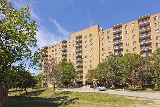 Brampton Village Apartments 80 Orenda Ct, Brampton, ON L6W 3N2 Zumper