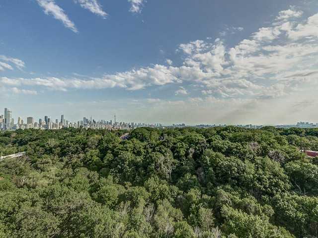 Tower Hill West Apartments 355 St Clair Ave E, Toronto, ON M4T 1P3