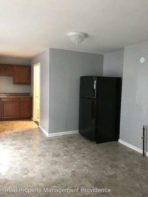 867869 Manton Avenue Apartments 869 Manton Ave, Providence, RI 02909