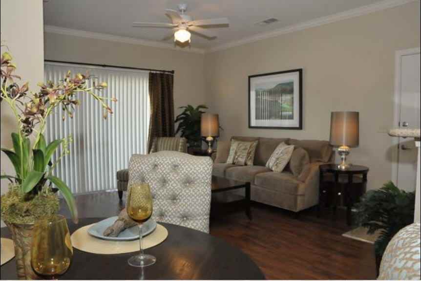 OxfordCC Apartments 2200 West Baker Road, Baytown, TX 77521 Zumper