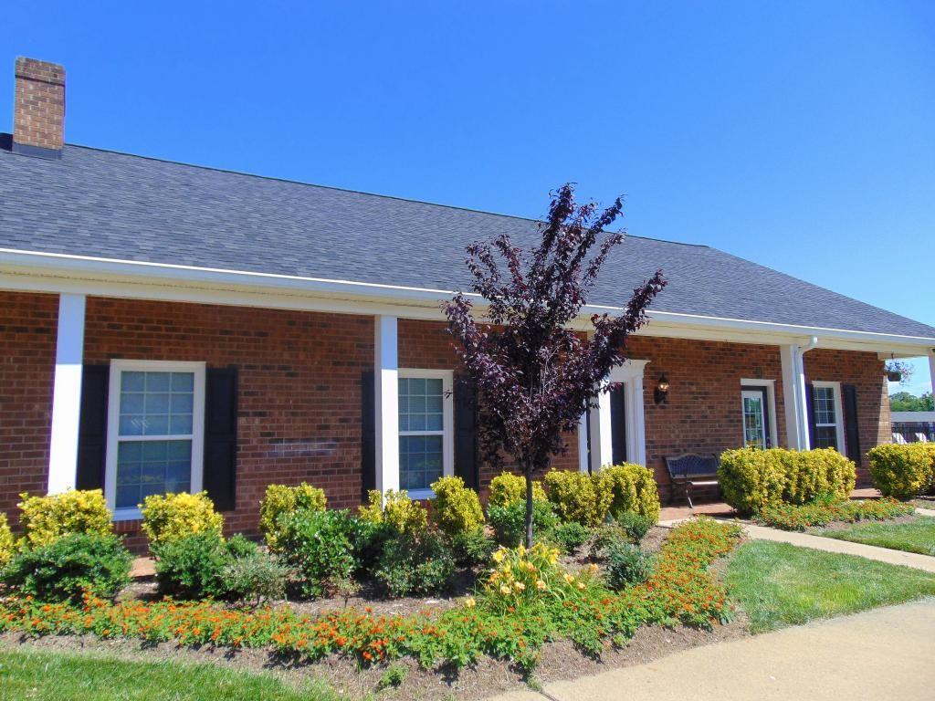 Farmwood Gardens Apartments 120 Farmwood Dr, Kernersville, NC 27284