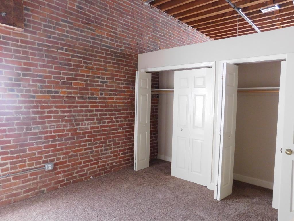 The Riley Building Apartments 1012 Douglas St, Omaha, NE 68102 Zumper