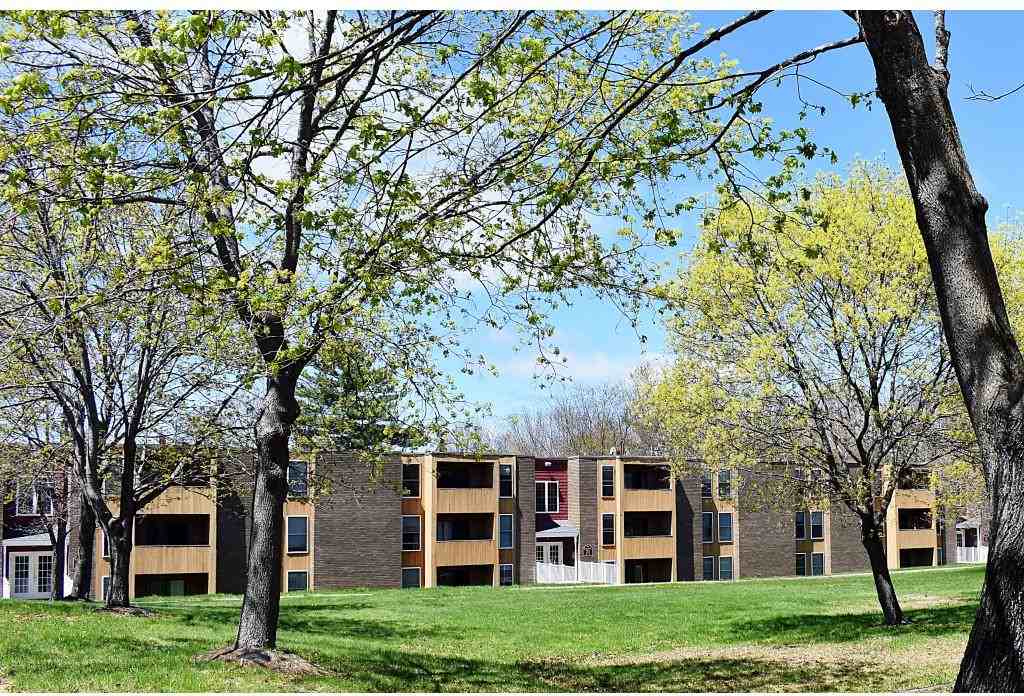 Stillwater Village Apartments Centre Dr, Orono, ME 04473 Zumper