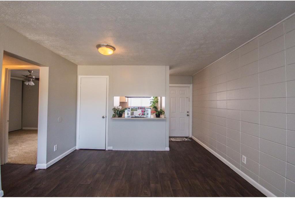 Whispering Oaks Apartments 4800 Atlantic Blvd, Jacksonville, FL 32207