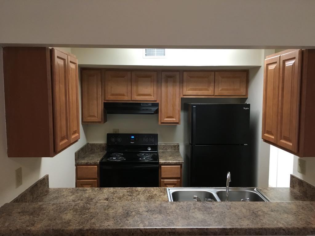 Sacramento Townhomes and Tidemill Farms Apartments 21 Sacramento Dr