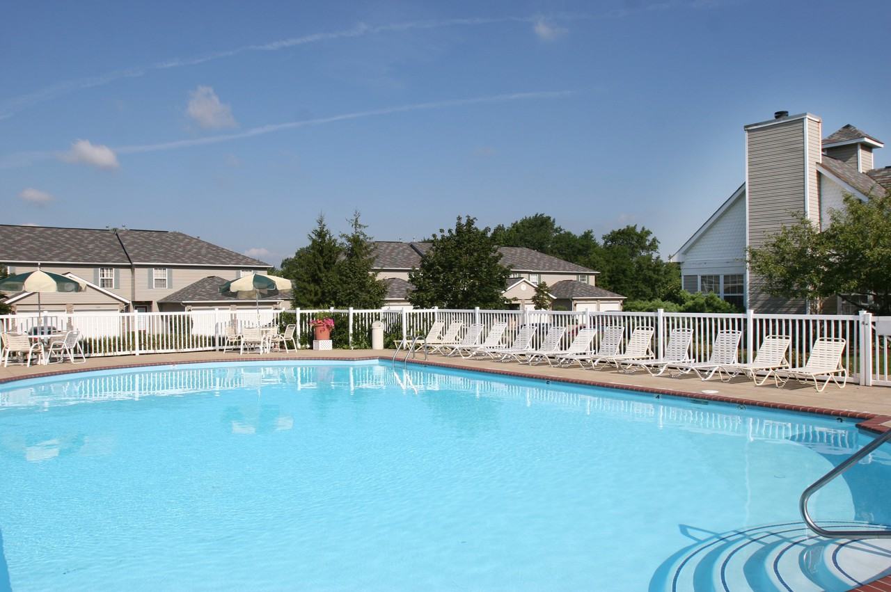 Mannington Place Townhomes Apartments 4320 Mannington Blvd, Stow, OH