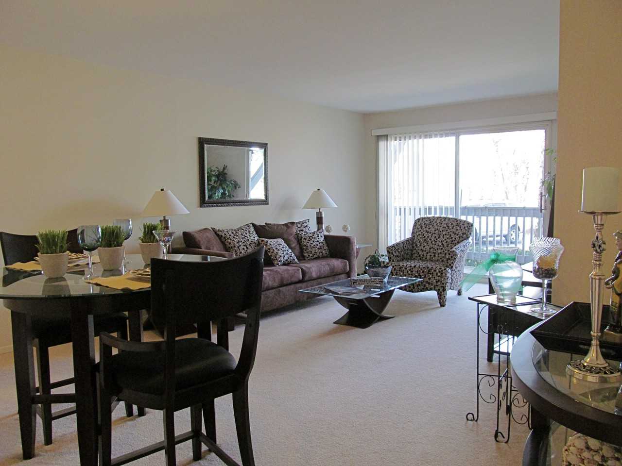 Overbrook Village Apartments 14905 Overbrook Dr, Southgate, MI 48195