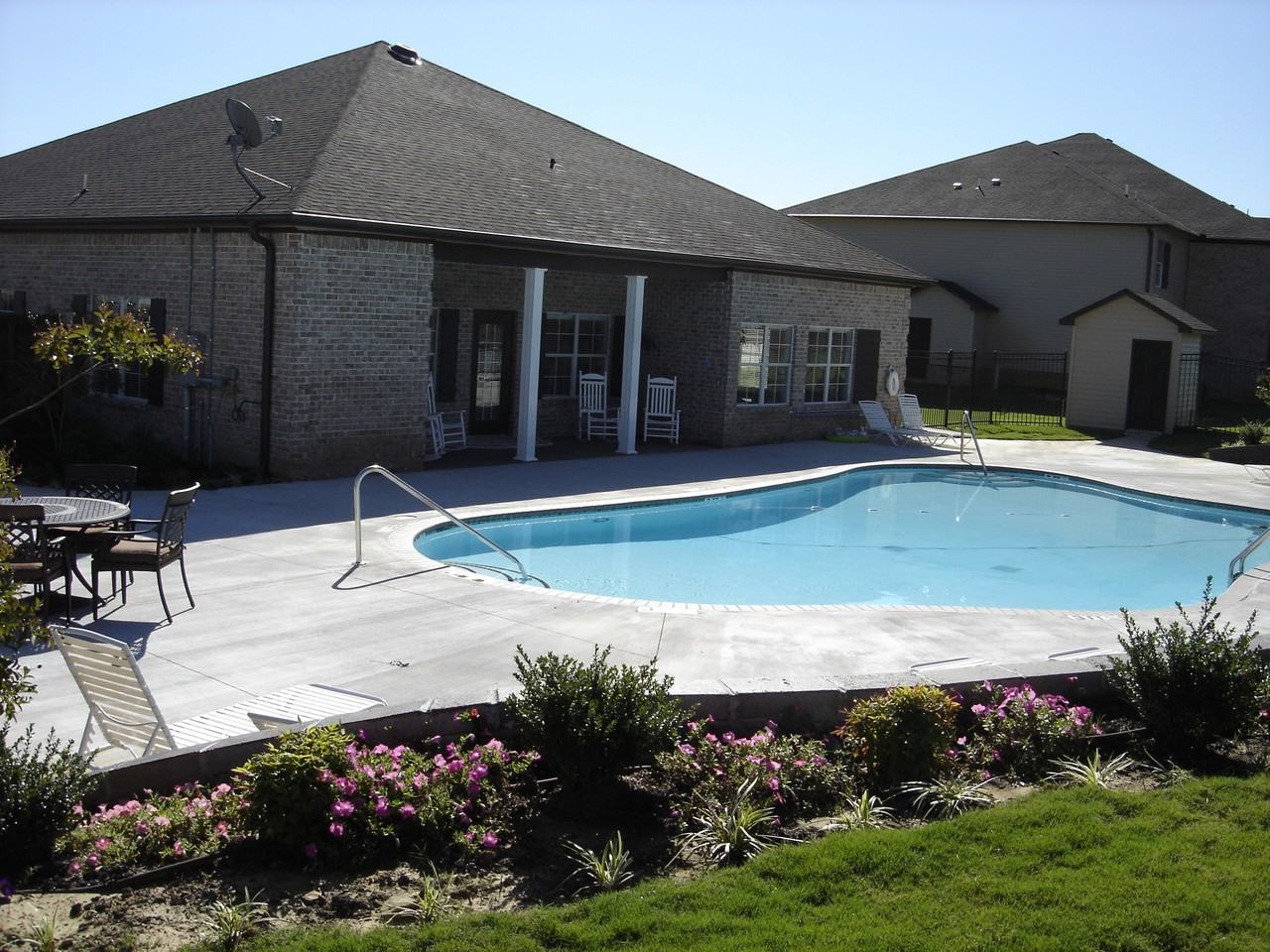 Franklin Square Apartments 61 Franklin Square Dr, Munford, TN 38058